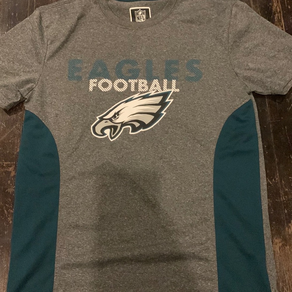 Mens size small Philadelphia Eagles Dri-fit T-shirt